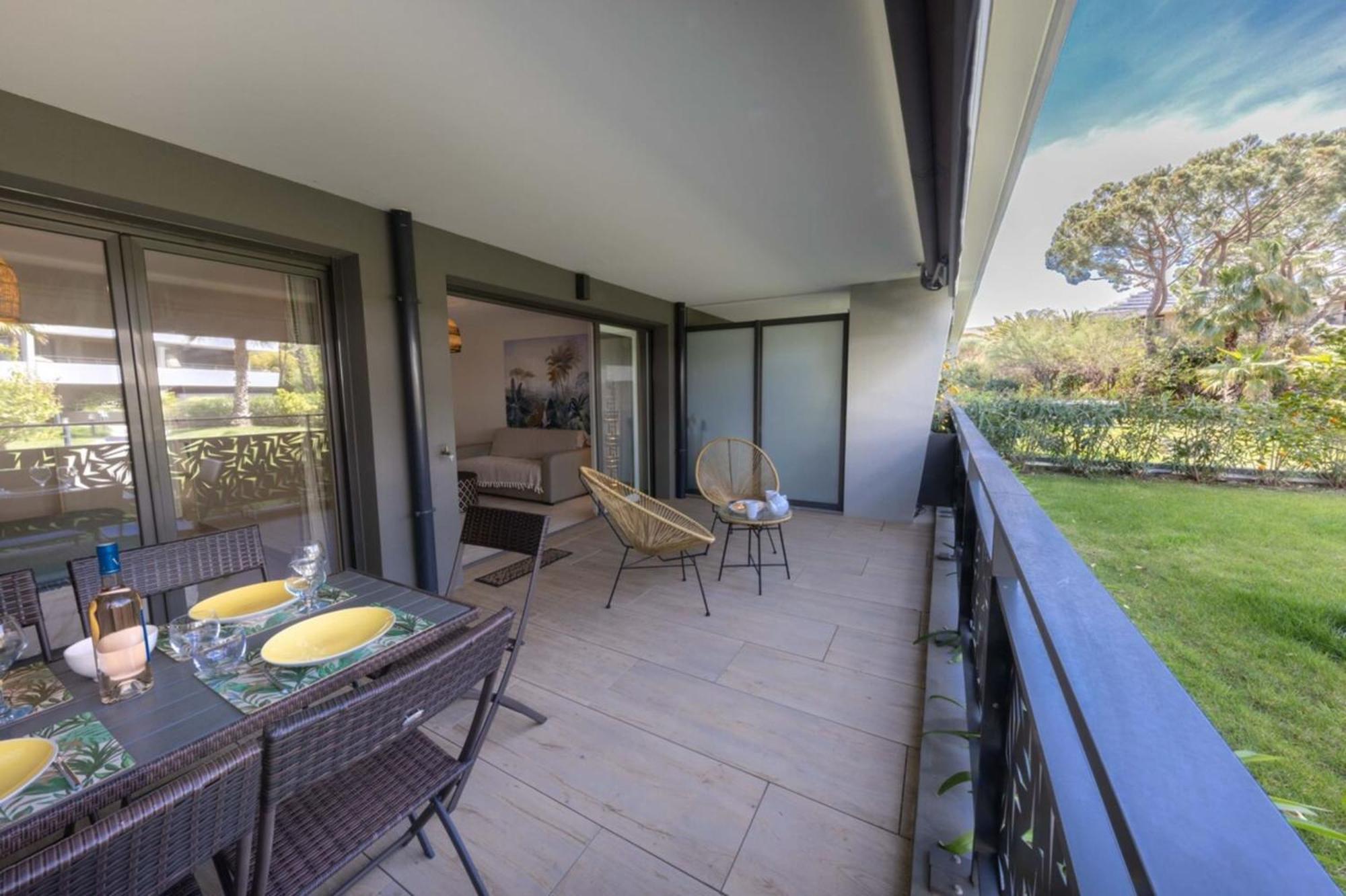 06Ah - Superb Waterfront T2 - Swimming Pool Apartment Villeneuve-Loubet Exterior photo