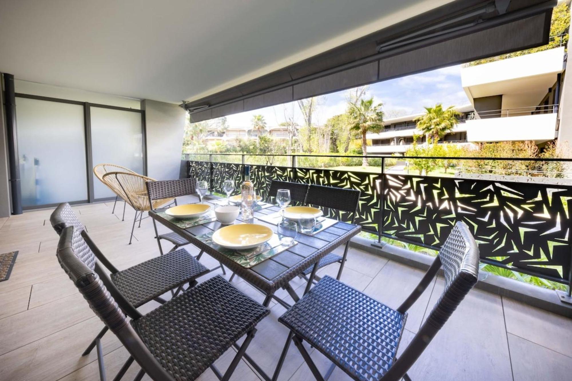 06Ah - Superb Waterfront T2 - Swimming Pool Apartment Villeneuve-Loubet Exterior photo